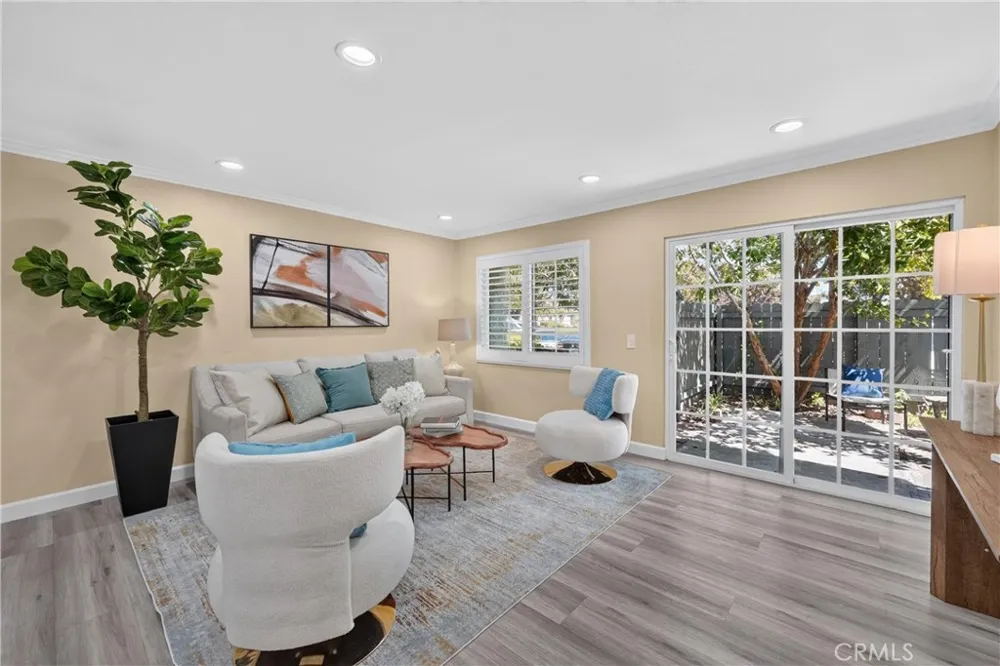13930 Parkway Garden Grove, CA 92843