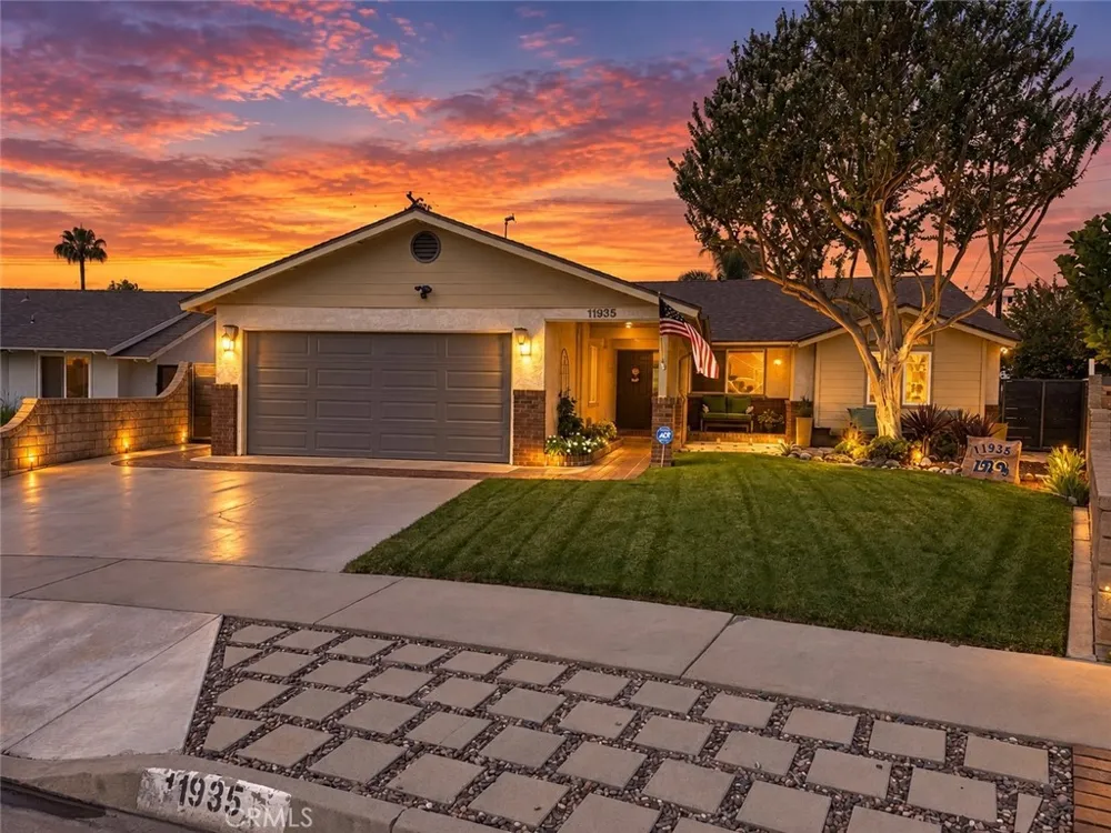 11935 Groveside Avenue Whittier, CA 90604
