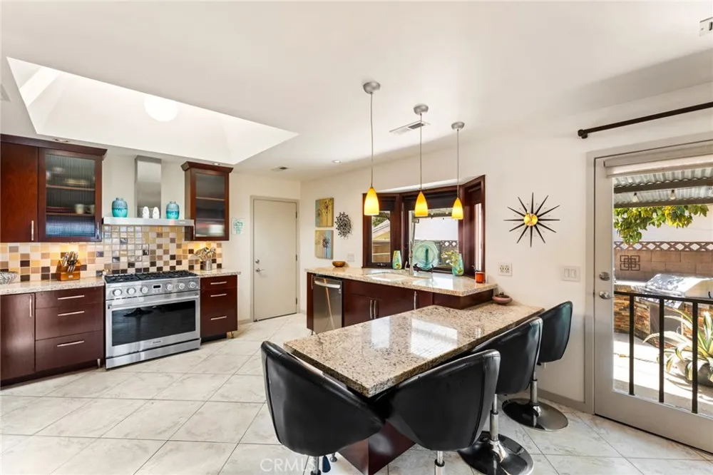 11935 Groveside Avenue Whittier, CA 90604
