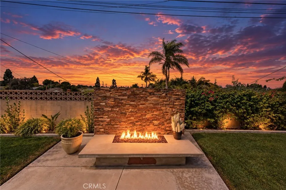 11935 Groveside Avenue Whittier, CA 90604