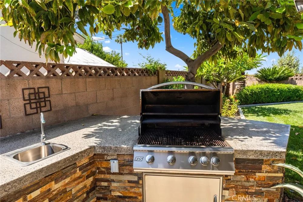 11935 Groveside Avenue Whittier, CA 90604