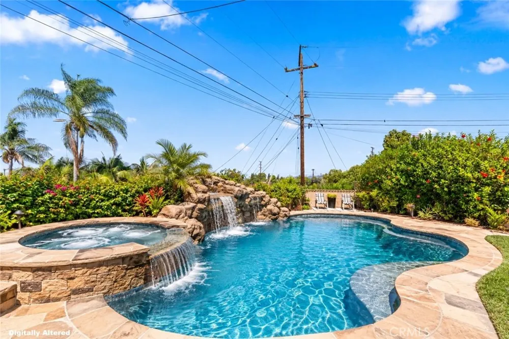 11935 Groveside Avenue Whittier, CA 90604