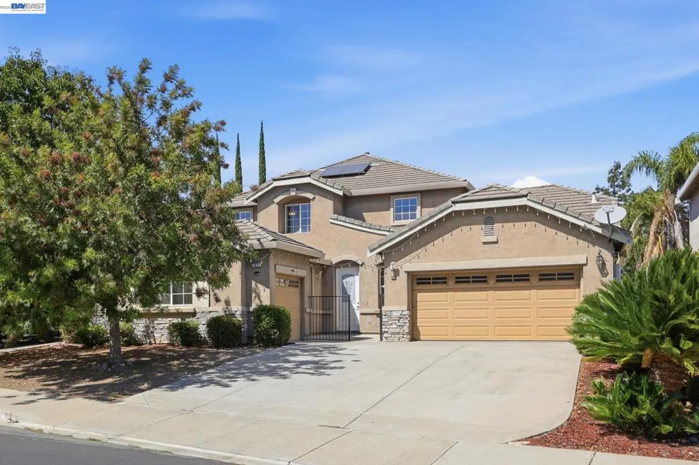 1821 Tioga Pass Way Antioch, CA 94531