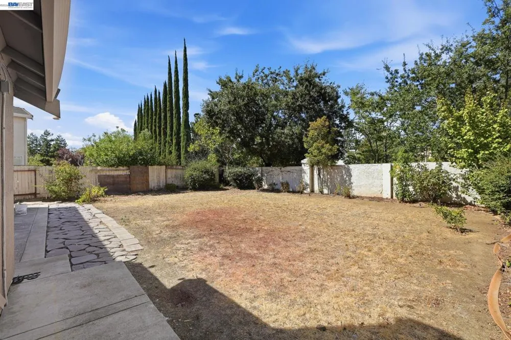 1821 Tioga Pass Way Antioch, CA 94531