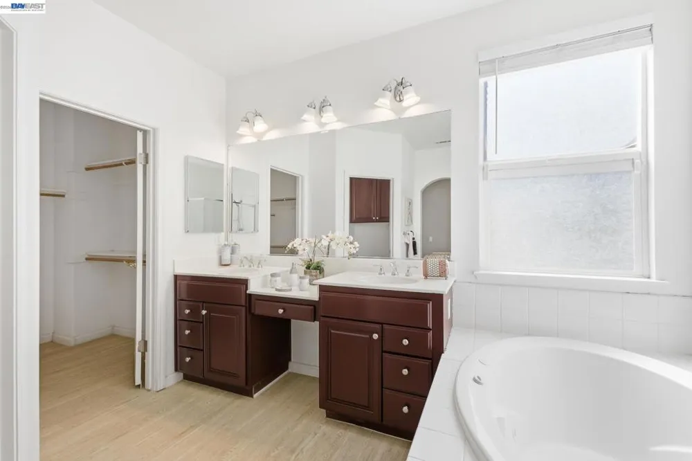 1821 Tioga Pass Way Antioch, CA 94531