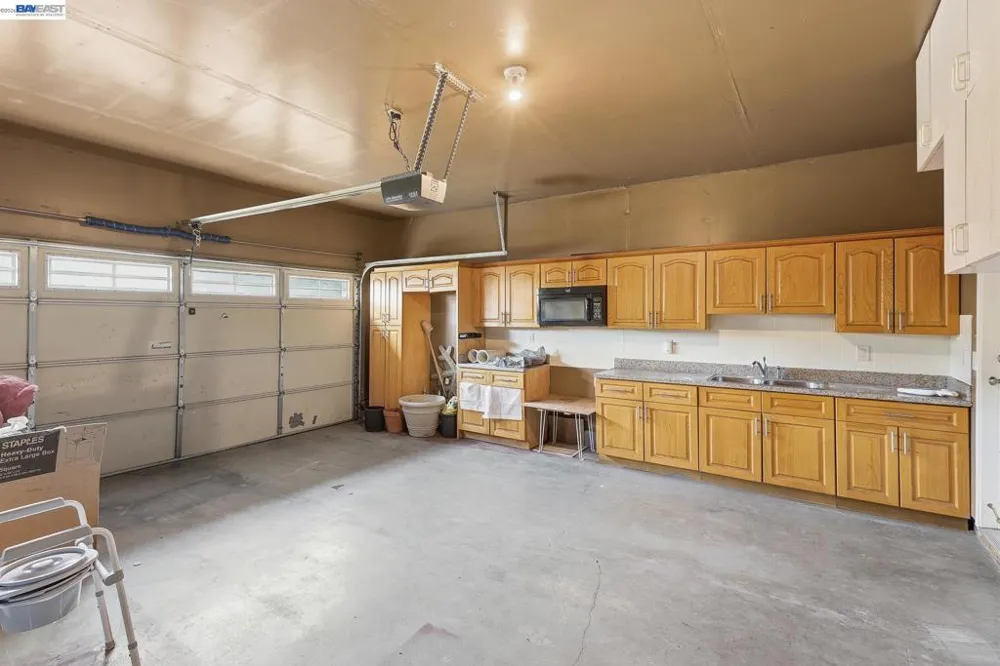 1821 Tioga Pass Way Antioch, CA 94531