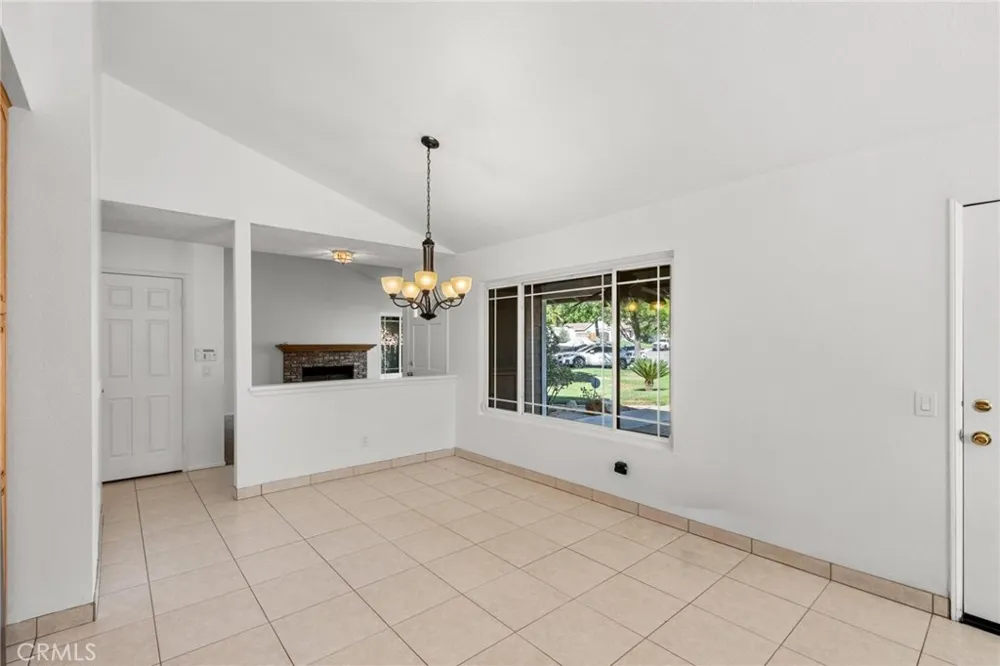 11810 Avalon Yucaipa, CA 92399