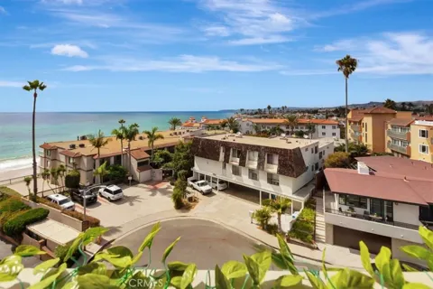 423 Avenida Granada #69