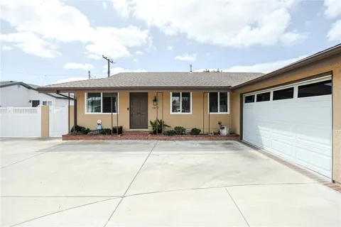 6452 Brown