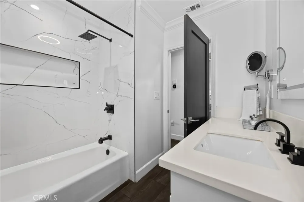 15202 Fernview Whittier, CA 90604