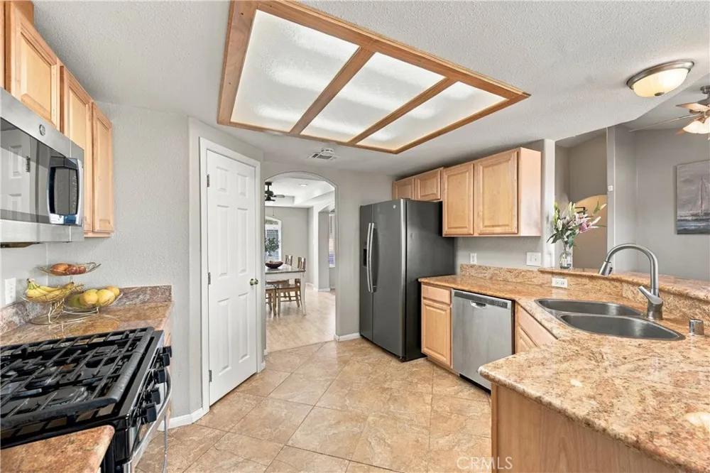7711 Dogwood Avenue California City, CA 93505