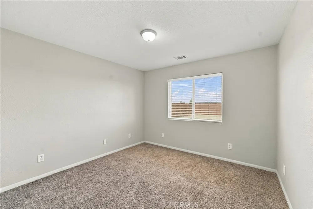 7711 Dogwood Avenue California City, CA 93505