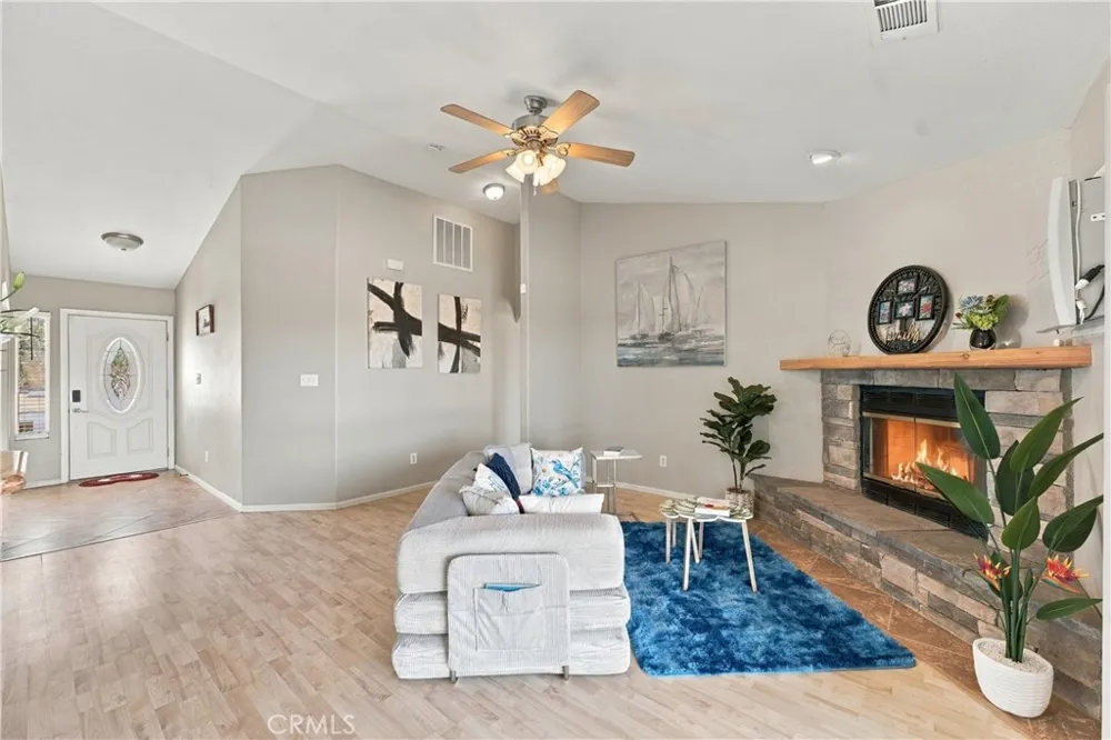 7711 Dogwood Avenue California City, CA 93505