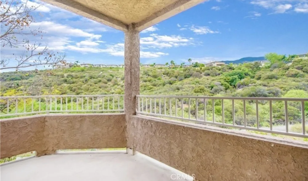2500 San Gabriel Corona, CA 92882