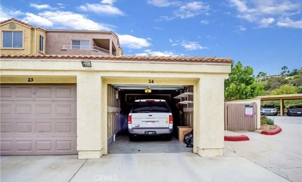 2500 San Gabriel Corona, CA 92882