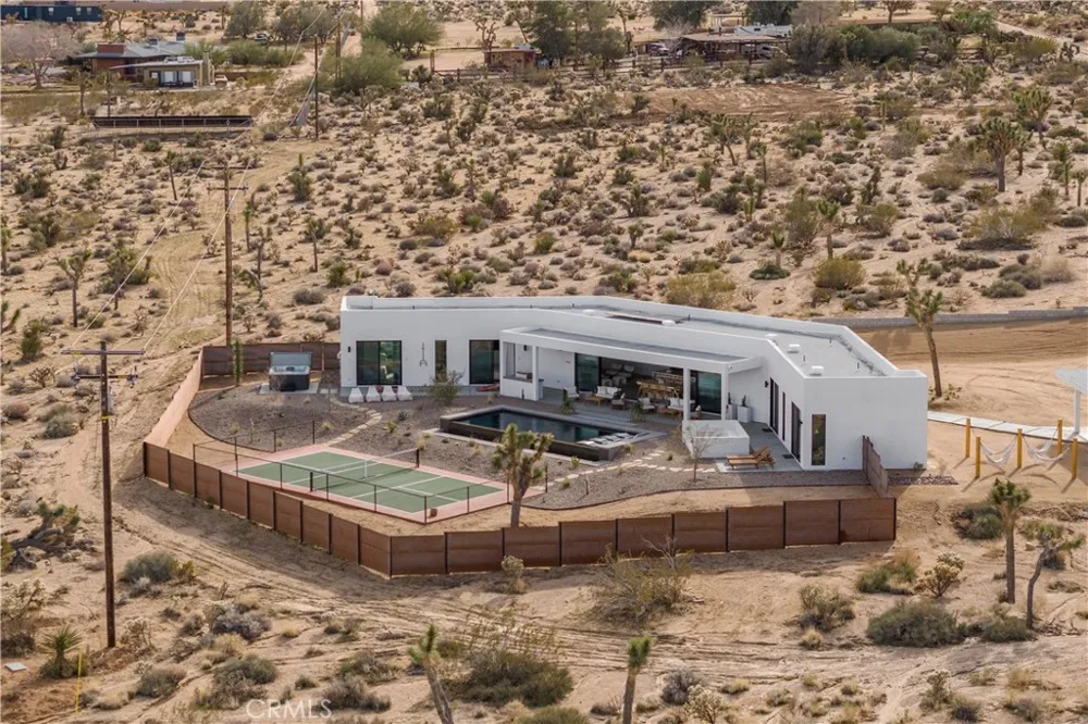 6715 Juniper Road Joshua Tree, CA 92252