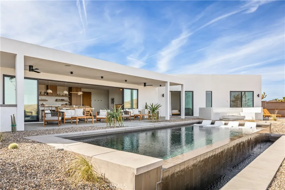 6715 Juniper Road Joshua Tree, CA 92252
