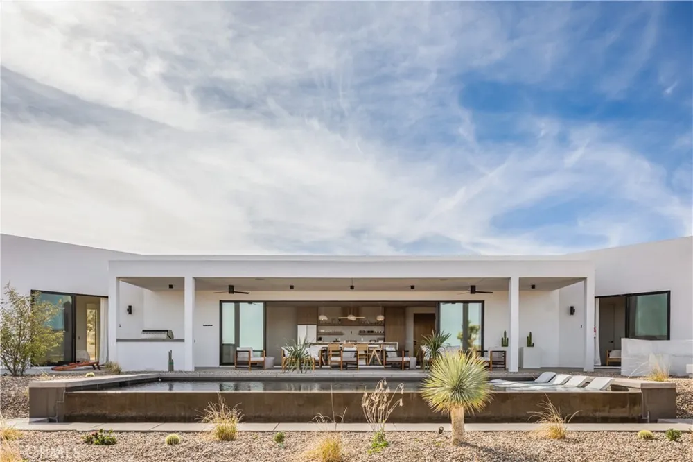 6715 Juniper Road Joshua Tree, CA 92252
