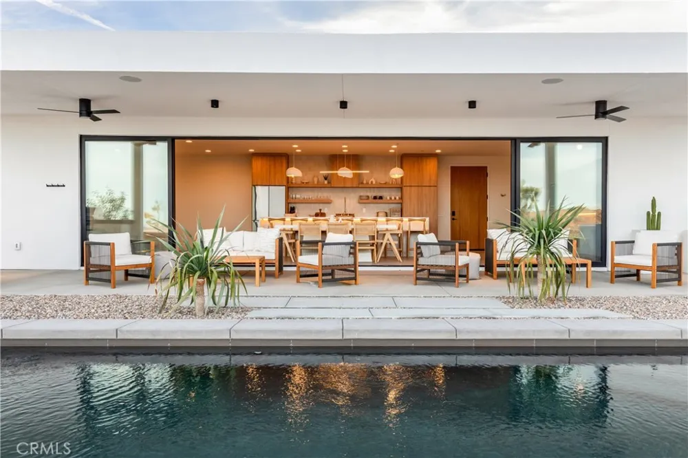 6715 Juniper Road Joshua Tree, CA 92252