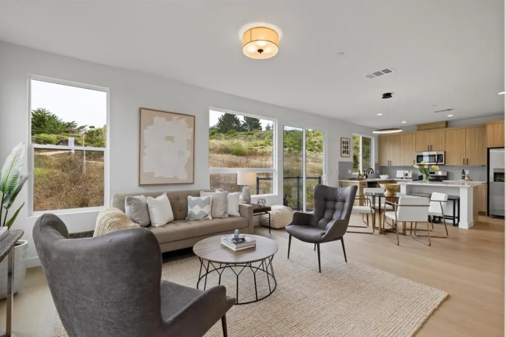 825 Fassler Avenue Pacifica, CA 94044