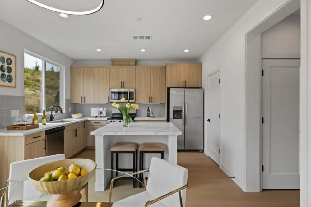 825 Fassler Avenue Pacifica, CA 94044