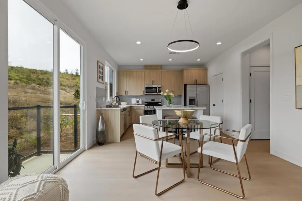 825 Fassler Avenue Pacifica, CA 94044