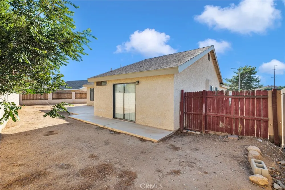 9189 Applewood Hesperia, CA 92344