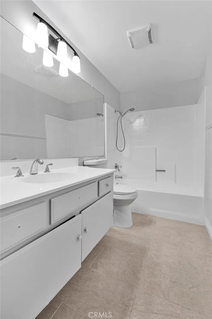 9189 Applewood Hesperia, CA 92344