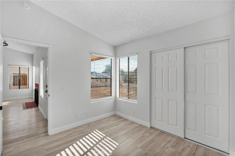 9189 Applewood Hesperia, CA 92344