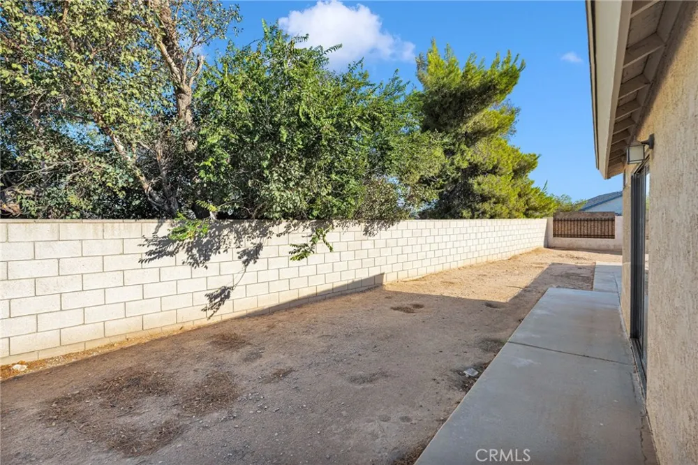 9189 Applewood Hesperia, CA 92344