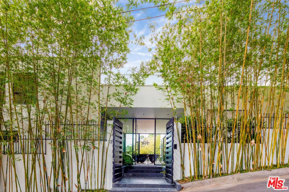 1517 Oriole Lane Los Angeles, CA 90069