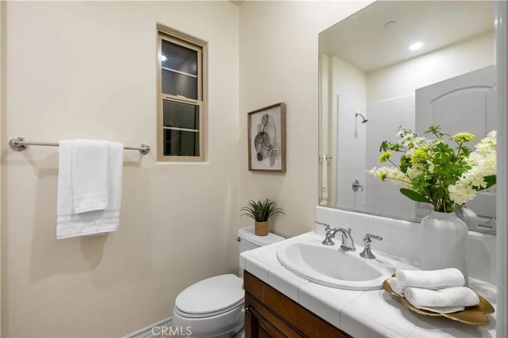 2879 Venezia Court Chino Hills, CA 91709