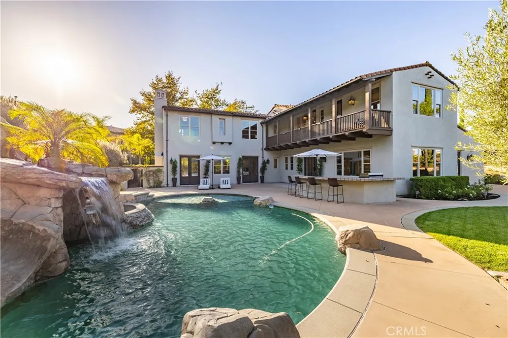 2879 Venezia Court Chino Hills, CA 91709