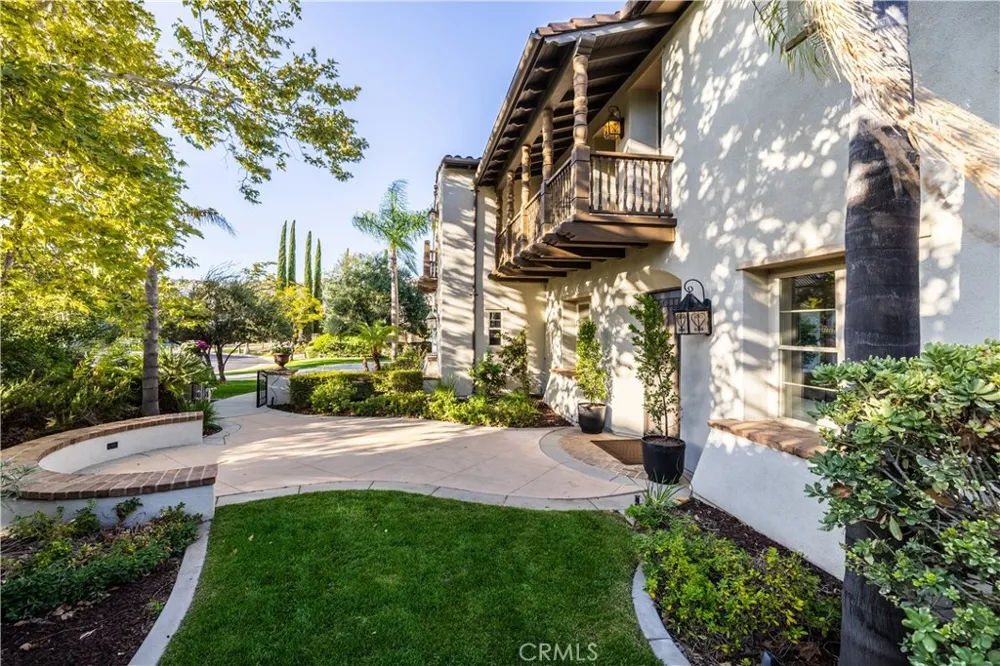 2879 Venezia Court Chino Hills, CA 91709
