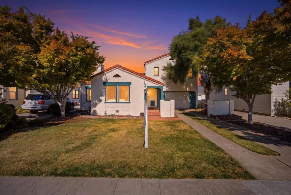 126 Rogers Avenue Watsonville, CA 95076