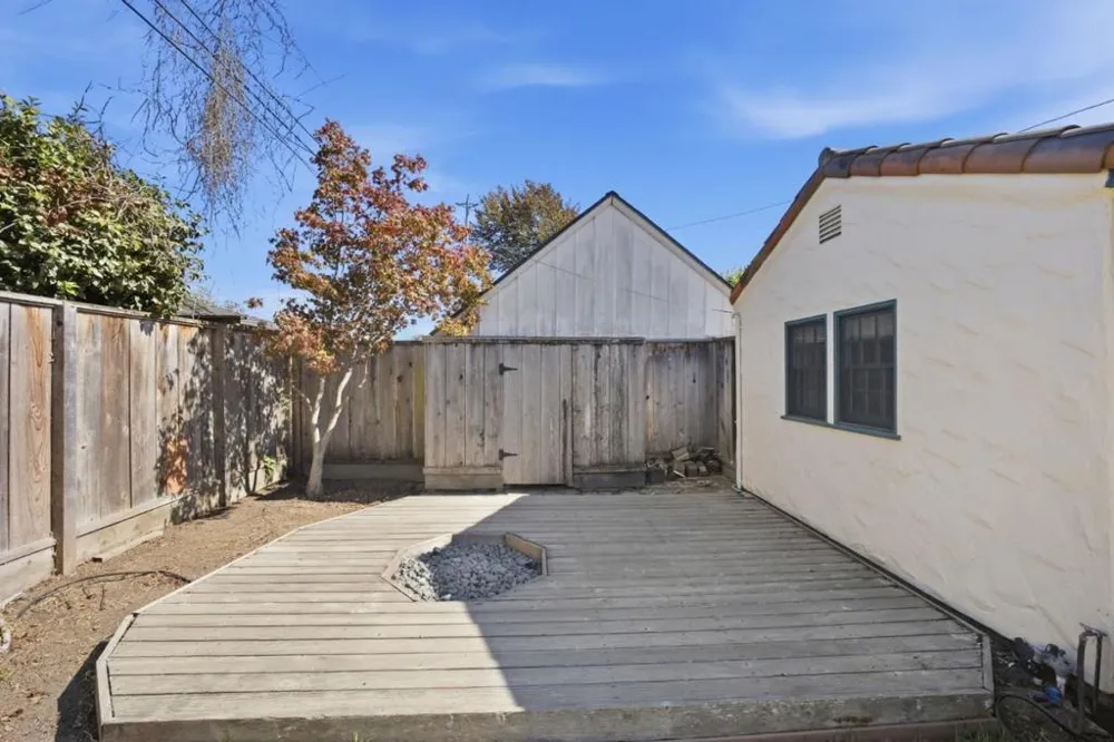 126 Rogers Avenue Watsonville, CA 95076