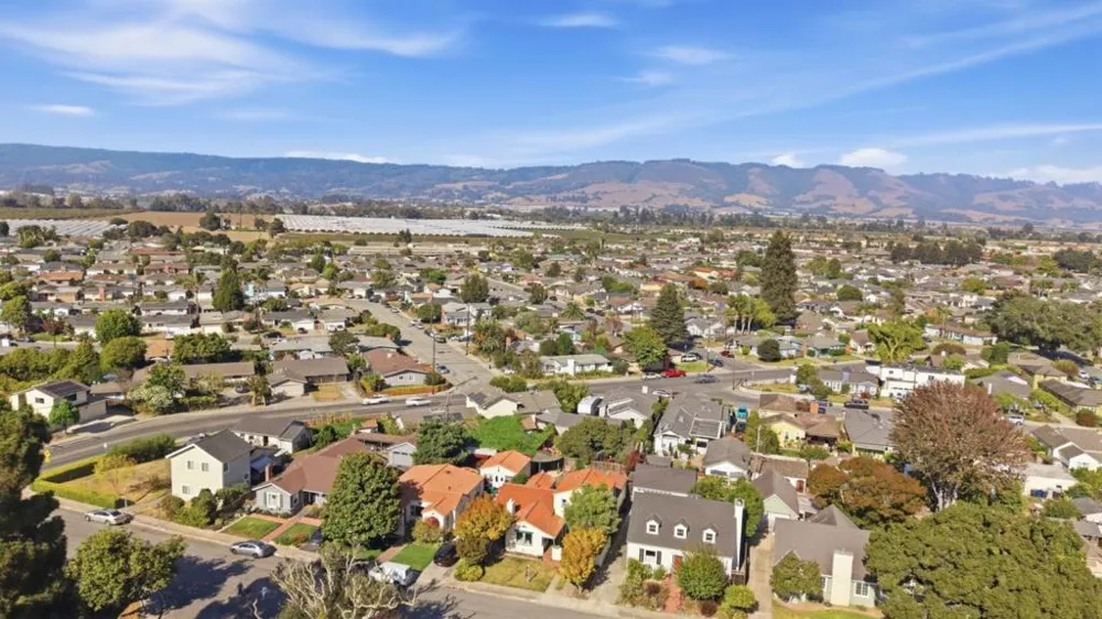126 Rogers Avenue Watsonville, CA 95076