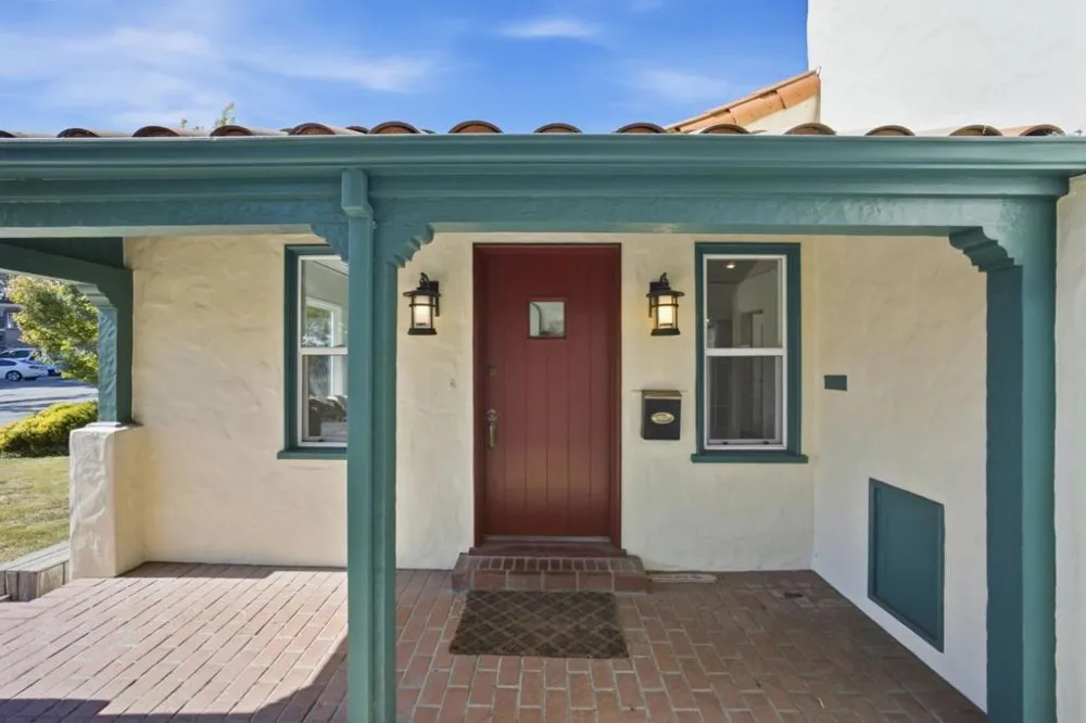 126 Rogers Avenue Watsonville, CA 95076