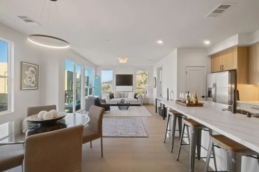 827 Fassler Avenue Pacifica, CA 94044