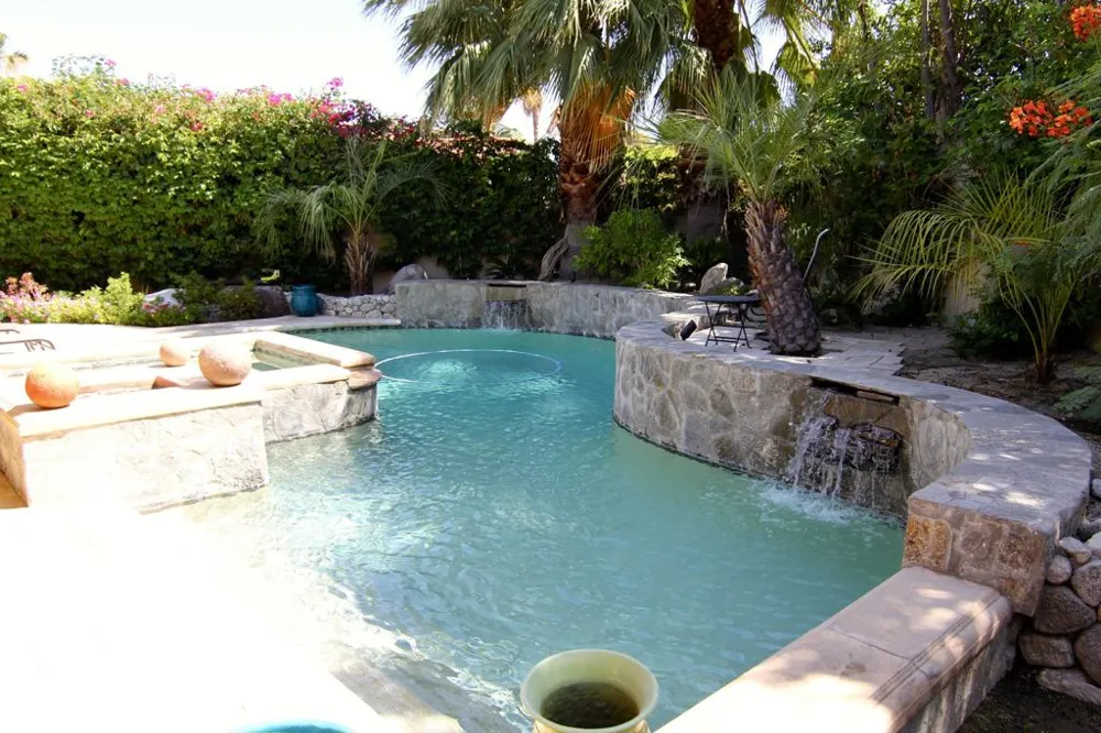 1129 Village Court Palm Springs, CA 92262