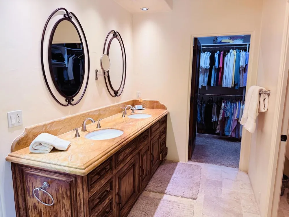 1129 Village Court Palm Springs, CA 92262
