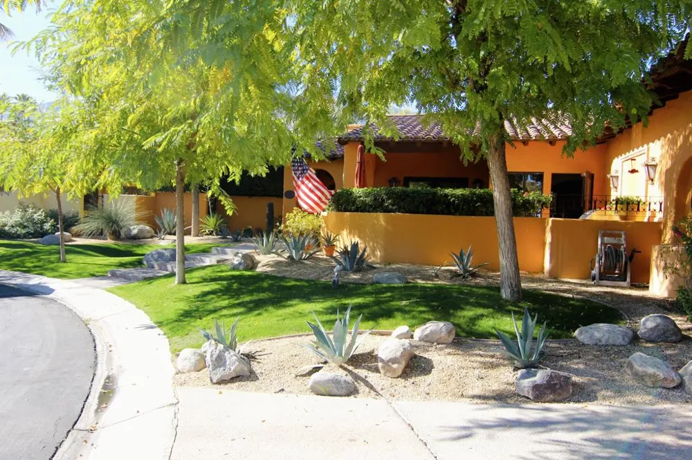 1129 Village Court Palm Springs, CA 92262