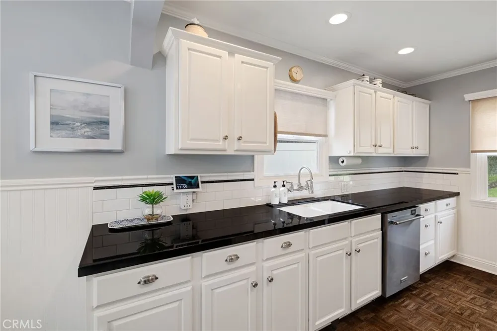 125 Vista Del Parque Redondo Beach, CA 90277