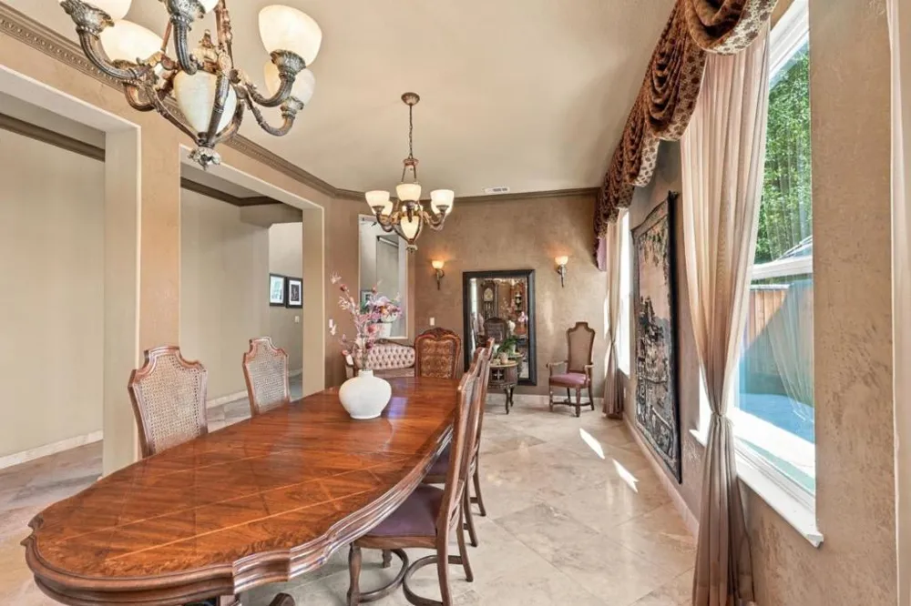 1480 Eastlake Circle Tracy, CA 95304