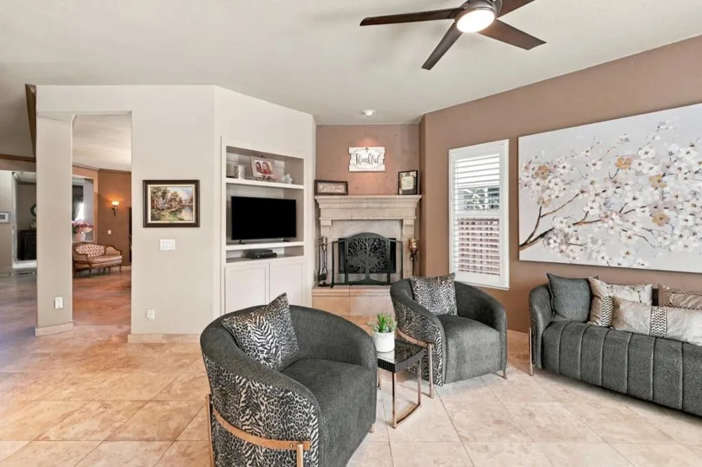 1480 Eastlake Circle Tracy, CA 95304