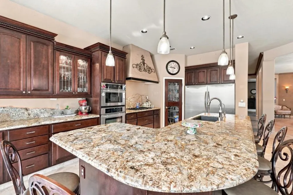1480 Eastlake Circle Tracy, CA 95304