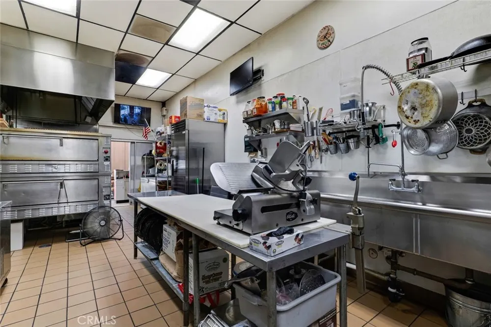624 E Colorado Street #A Glendale, CA 91205