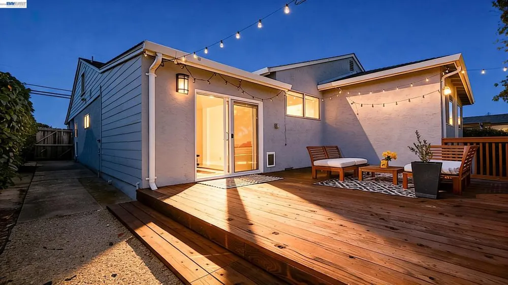 1620 East Ave Hayward, CA 94541
