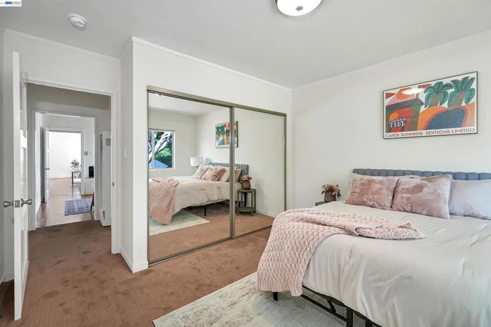 1620 East Ave Hayward, CA 94541