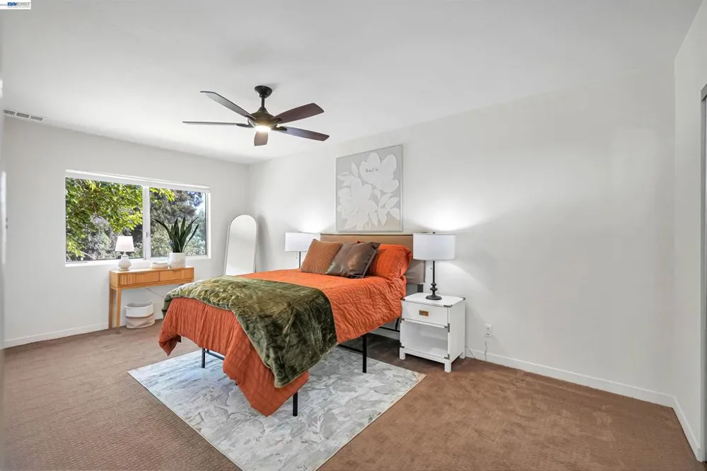 1620 East Ave Hayward, CA 94541